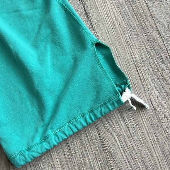 Lululemon Wide Leg Crop Turquoise Size 4 - Picture 2 of 13